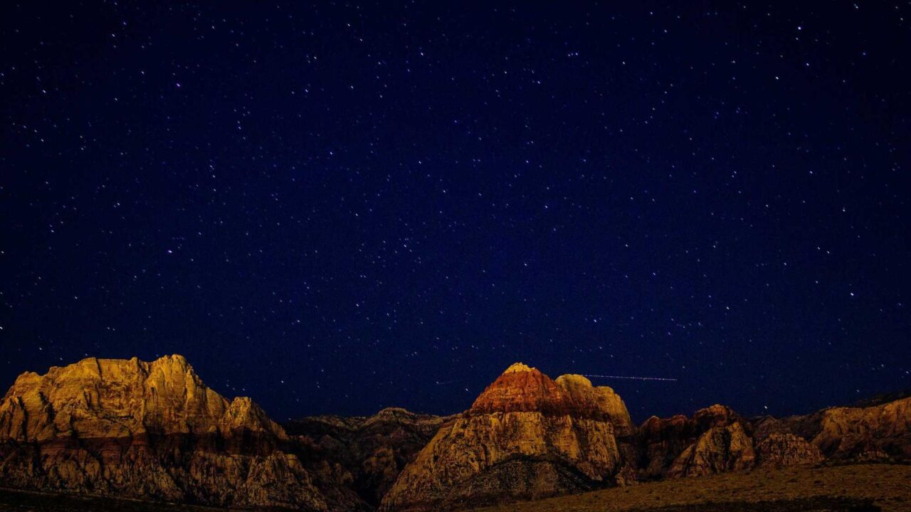 5a376f1f-d6e9-3449-a8a3-1cb25fbb2134